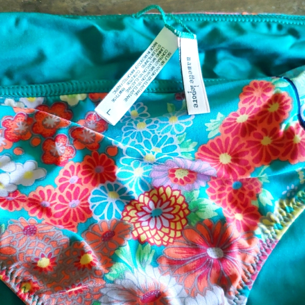 Nanette Lepore bikini bottoms
